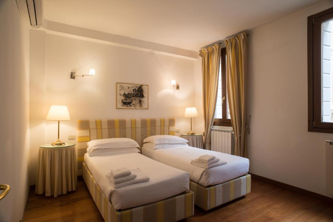 Le Vele Di Venezia Apartment Exterior foto